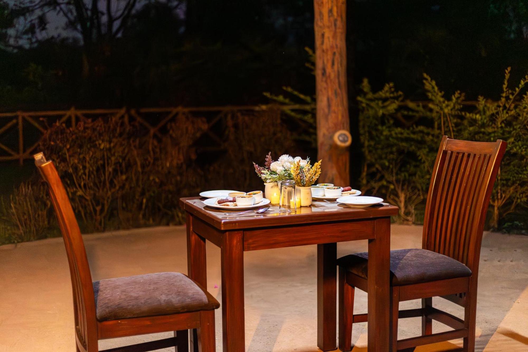 Sterling Banashree Badami Hotel Ngoại thất bức ảnh